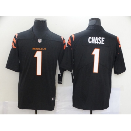 Ja'Marr Chase Autograph Black Bengals Jersey Framed 37x45 - New